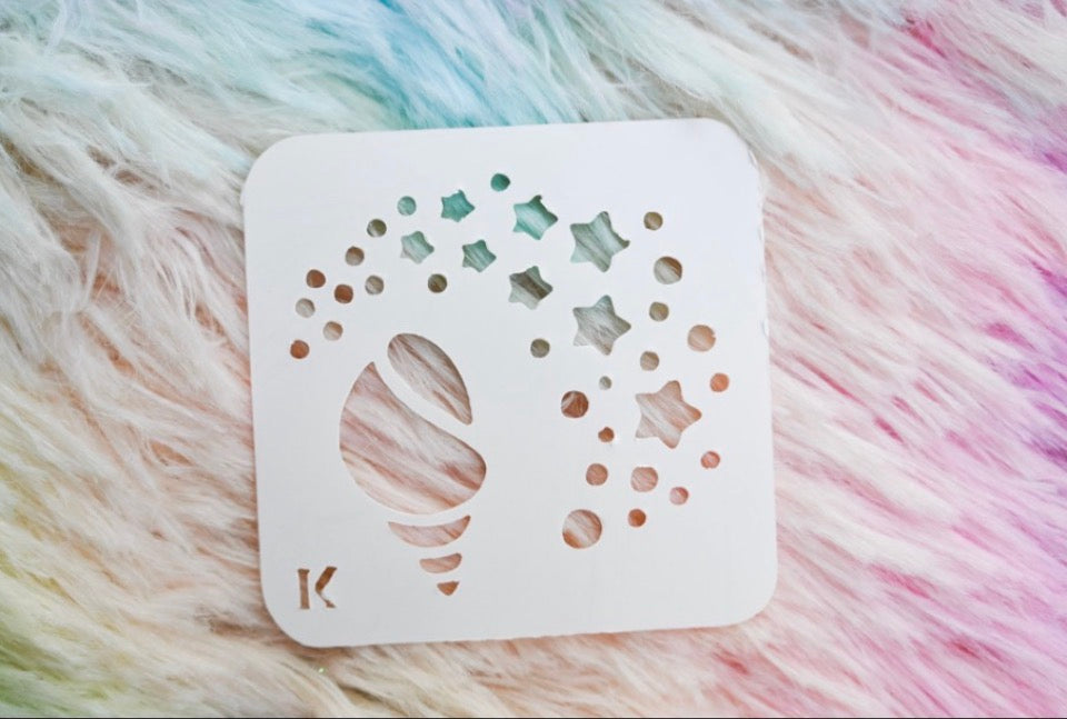 Seashell stencil 2 x 2